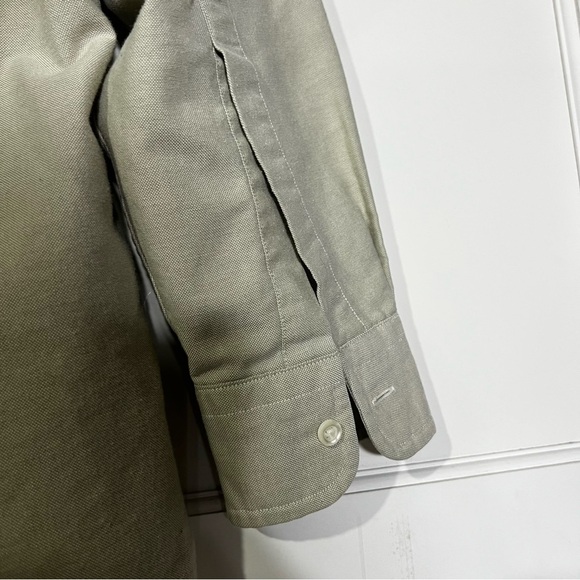 L.L. Bean Men’s Button Down Shirt Khaki Color White Buttons Size 15-1/2 32 - Picture 7 of 10